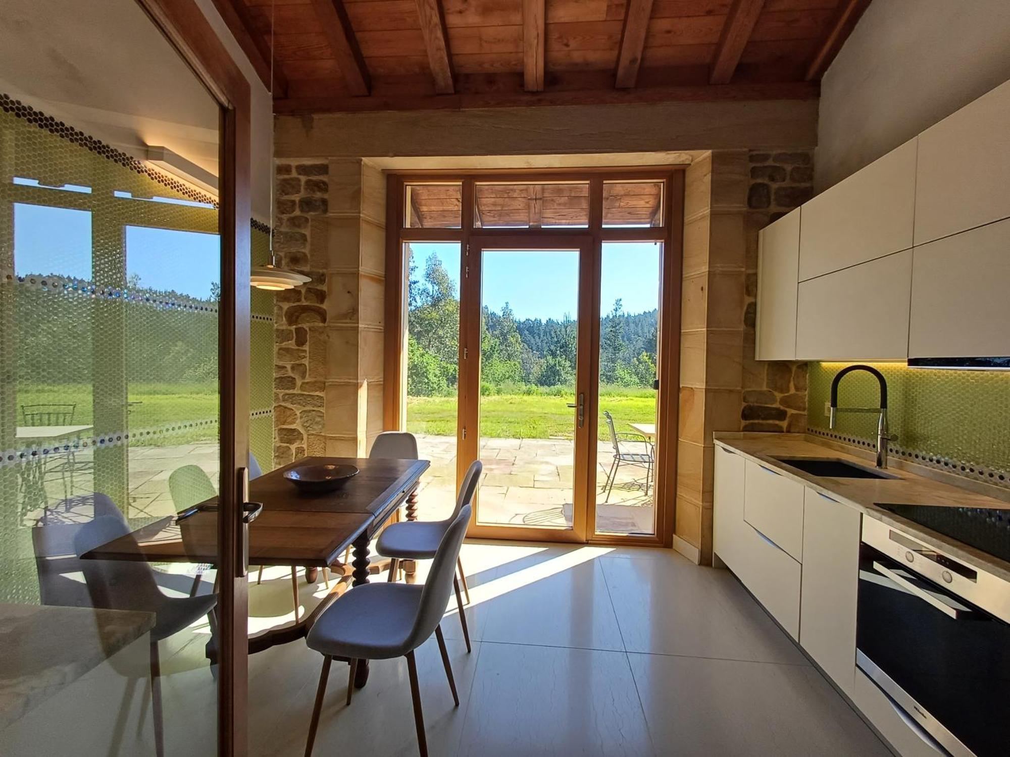 Amplio Apartamento Con Jardin En Villa Haritza Con Vistas Al Mar Ea Kültér fotó
